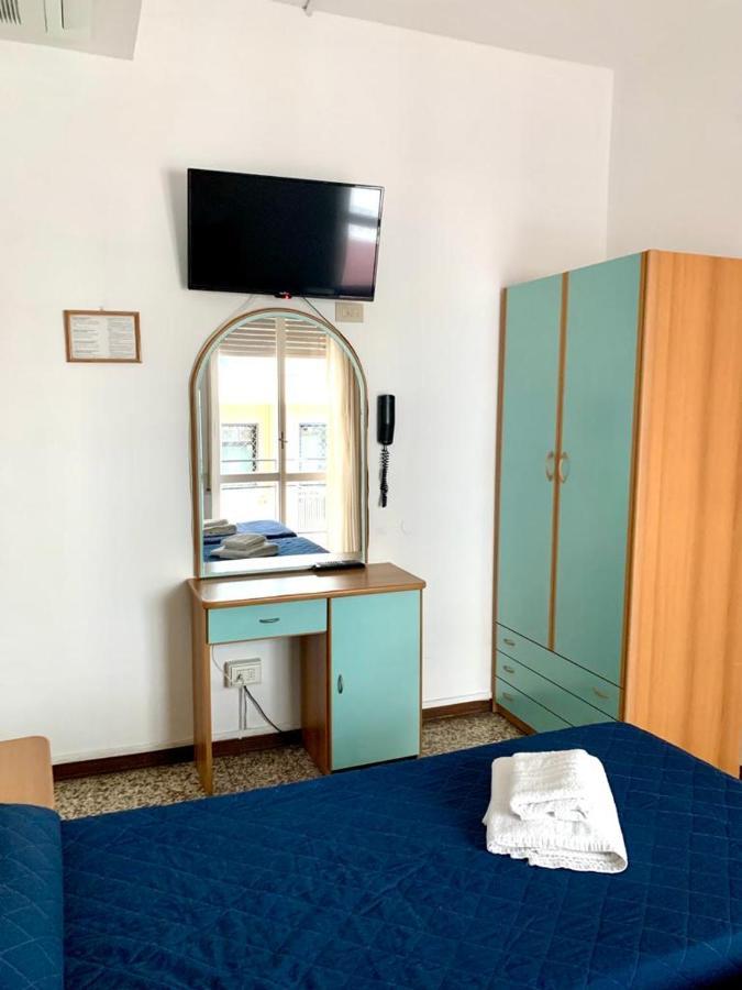 Hotel Telstar Rimini Dış mekan fotoğraf