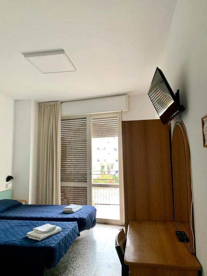 Hotel Telstar Rimini Dış mekan fotoğraf