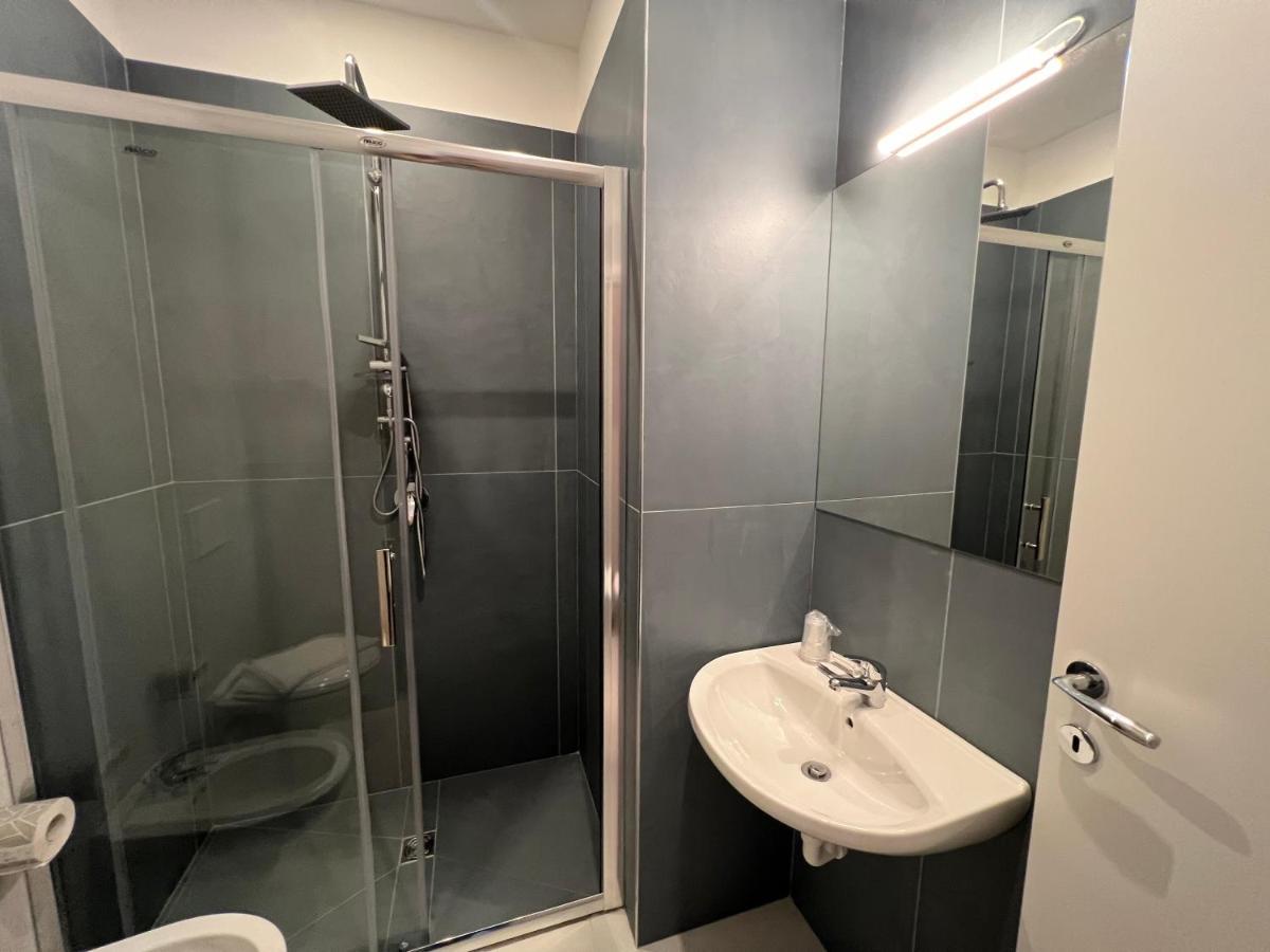 Hotel Telstar Rimini Dış mekan fotoğraf