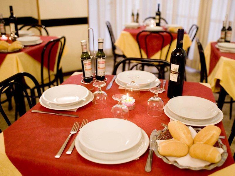Hotel Telstar Rimini Restoran fotoğraf