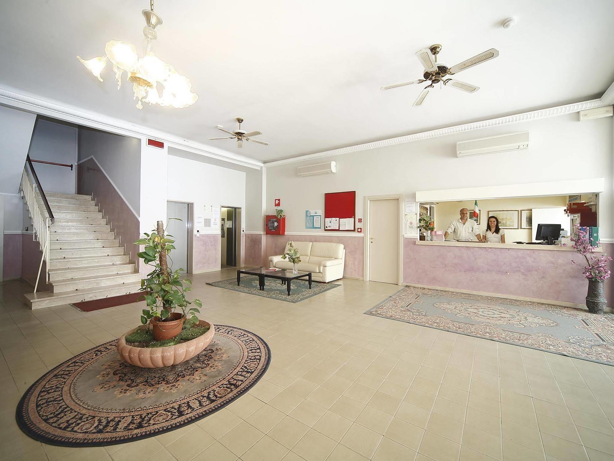 Hotel Telstar Rimini Dış mekan fotoğraf